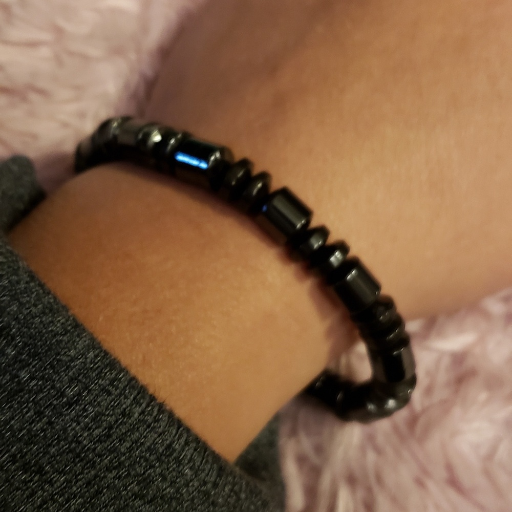 Bio Magnetic Bracelets - Picture 2 of 3